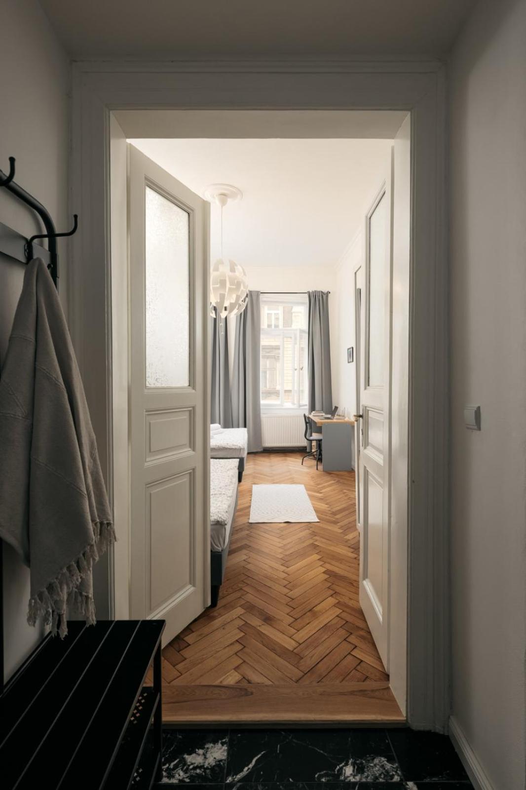 Comfortable And Cosy Apt A Few Steps From Dancing House And Naplavka Dance Prague Luaran gambar