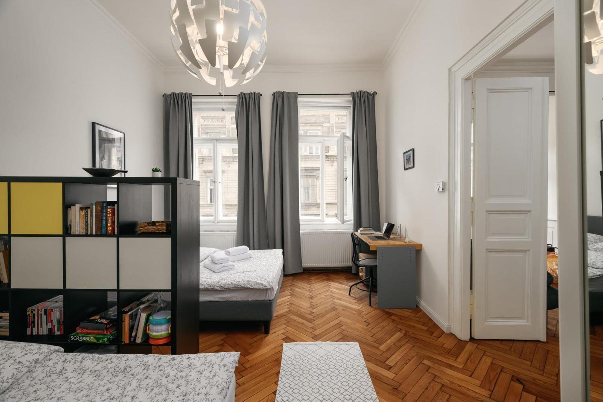 Comfortable And Cosy Apt A Few Steps From Dancing House And Naplavka Dance Prague Luaran gambar