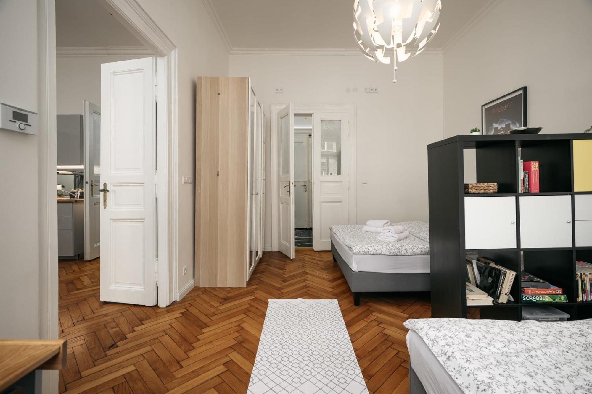 Comfortable And Cosy Apt A Few Steps From Dancing House And Naplavka Dance Prague Luaran gambar