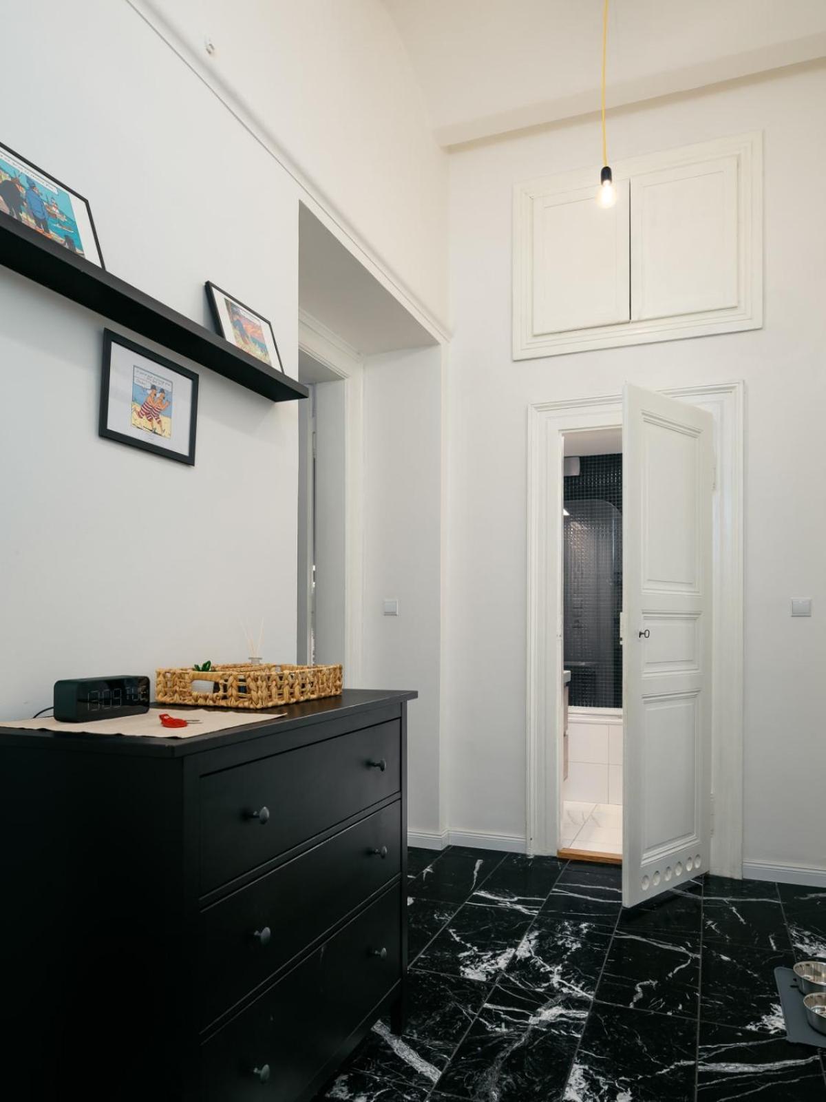 Comfortable And Cosy Apt A Few Steps From Dancing House And Naplavka Dance Prague Luaran gambar